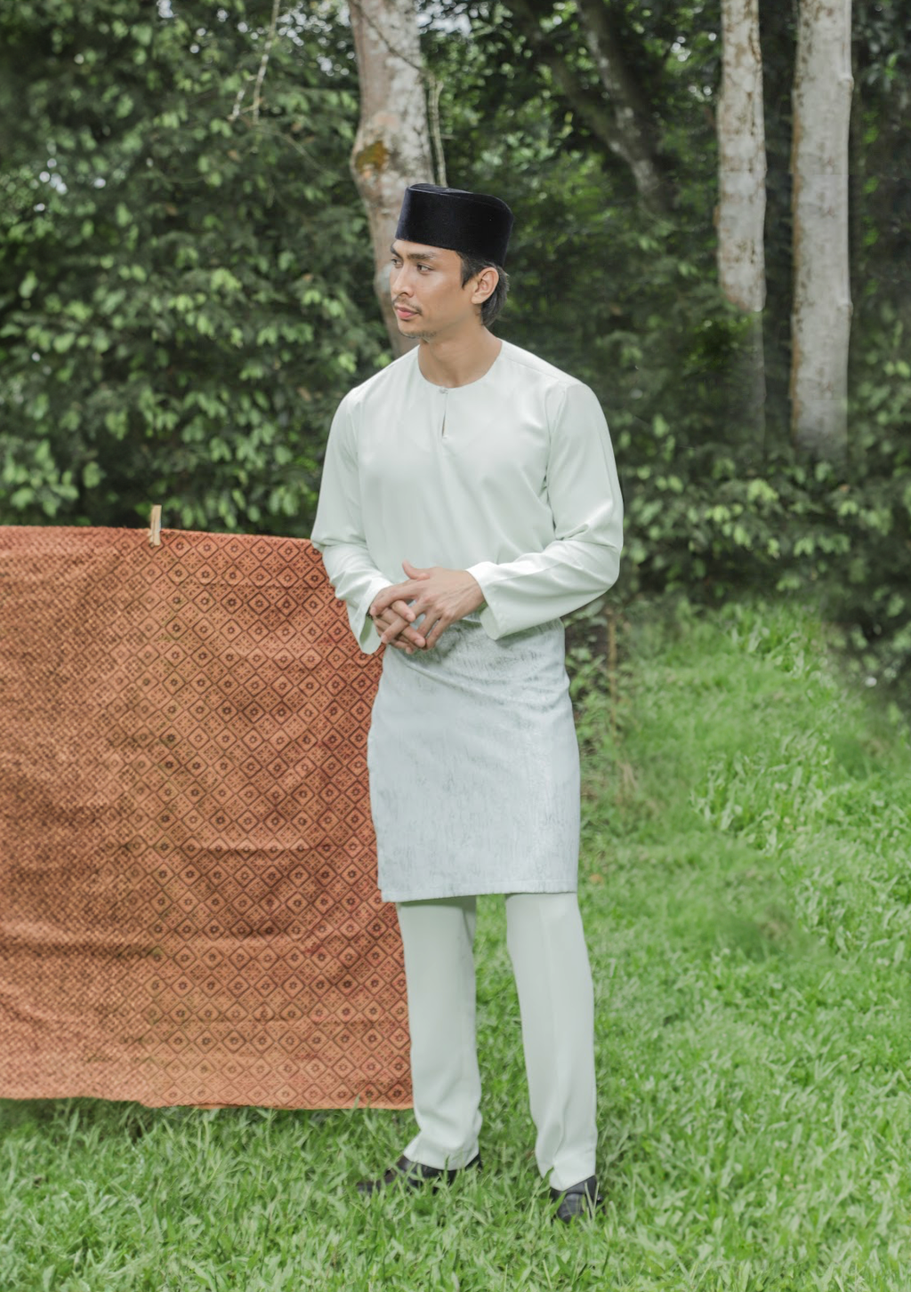 Klasik Raya Anggrek Baju Melayu in Green