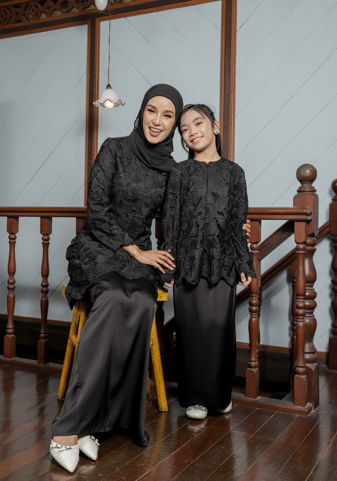 Klasik Raya Kekwa Girl Lace Kurung in Black