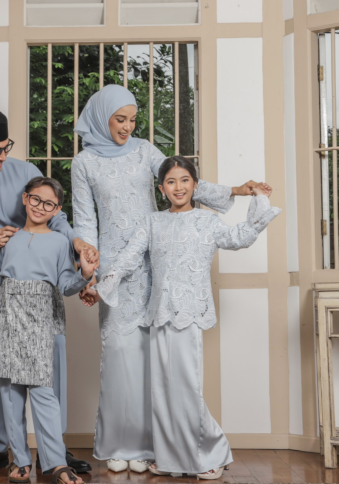 Klasik Raya Cempaka Girl Lace Kurung in Blue