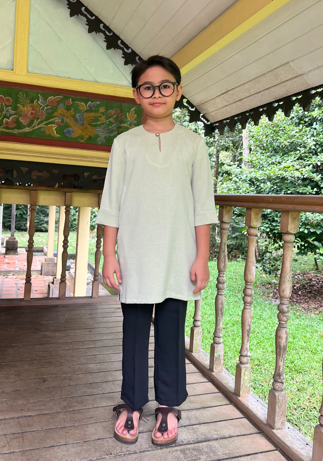 Klasik Raya Anggrek Boy Plain Kurta in Green