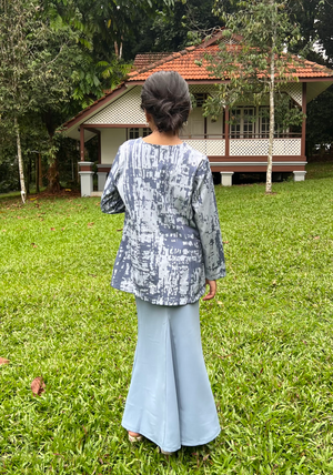 Klasik Raya Cempaka Girl Printed Kurung in Blue