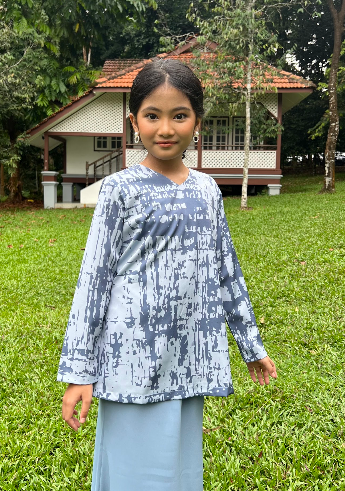 Klasik Raya Cempaka Girl Printed Kurung in Blue