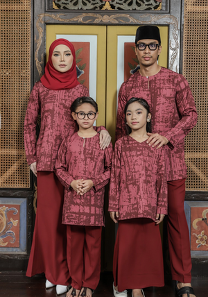 Klasik Raya Mawar Girl Printed Kurung in Red