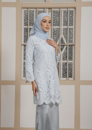 Klasik Raya Cempaka Lace Kurung in Blue