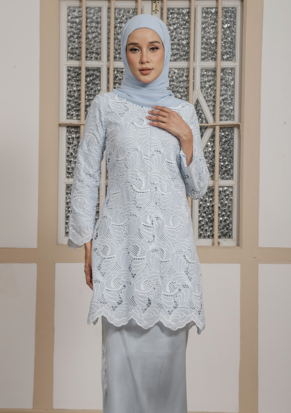 Klasik Raya Cempaka Lace Kurung in Blue