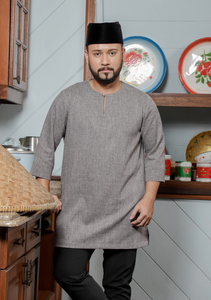 Klasik Raya Kekwa Plain Kurta in Black