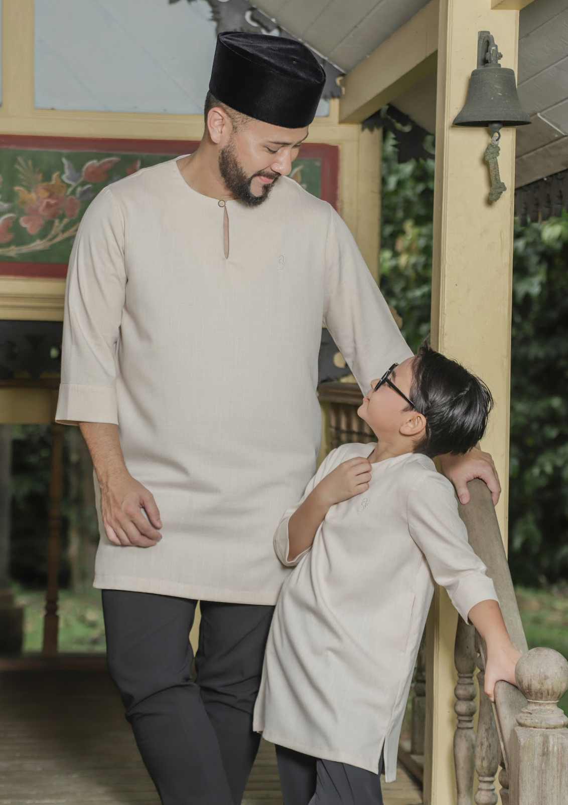 Klasik Raya Melati Plain Kurta in Beige