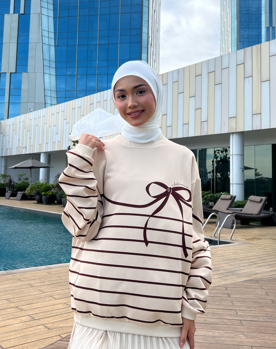 AY RIBBON Sweatshirt in Light Brown