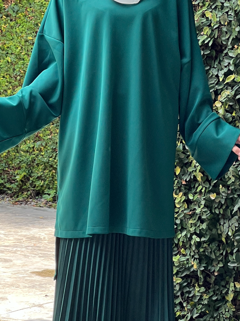 Oversized Top with Pleated Skirt in Teal