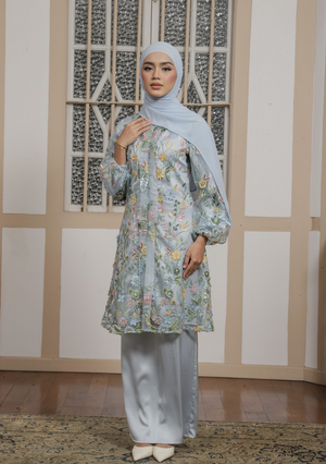 Klasik Raya Cempaka Tulle Kurung in Blue