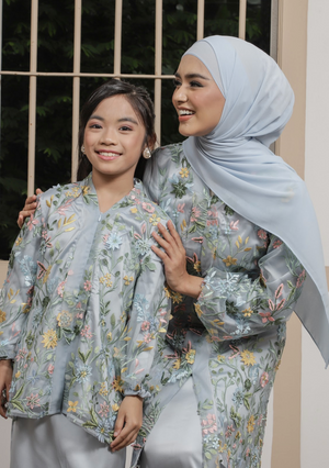 Klasik Raya Cempaka Tulle Kurung in Blue