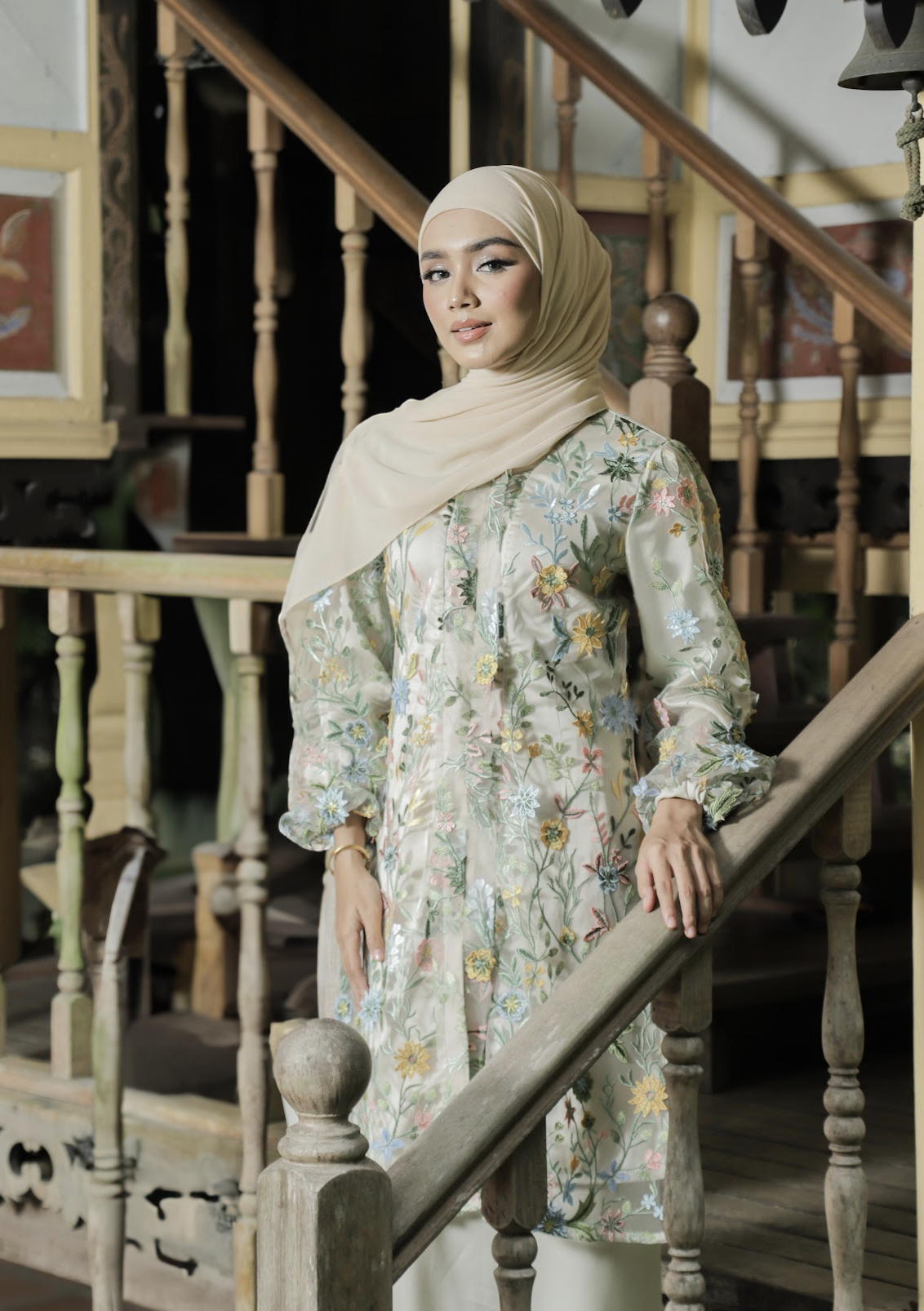 Klasik Raya Melati Tulle Kurung in Beige