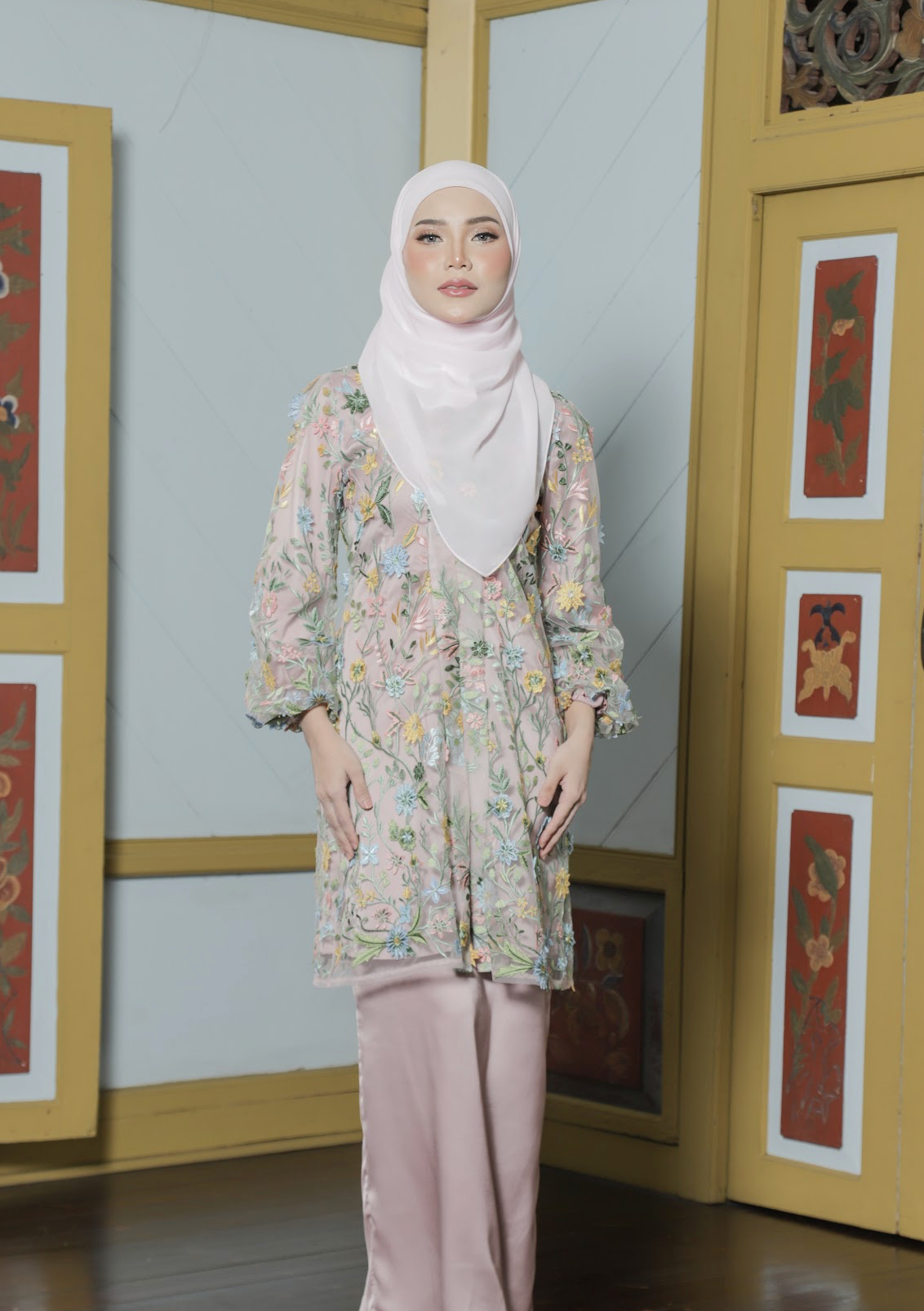 Klasik Raya Kemboja Tulle Kurung in Pink