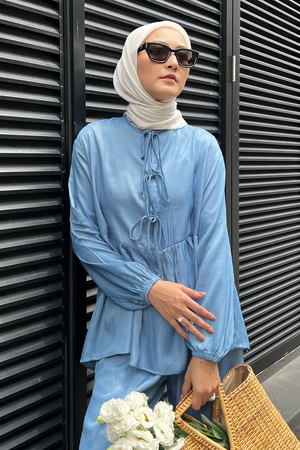 DENIM Ribbon Blouse in Azure (Light Blue)